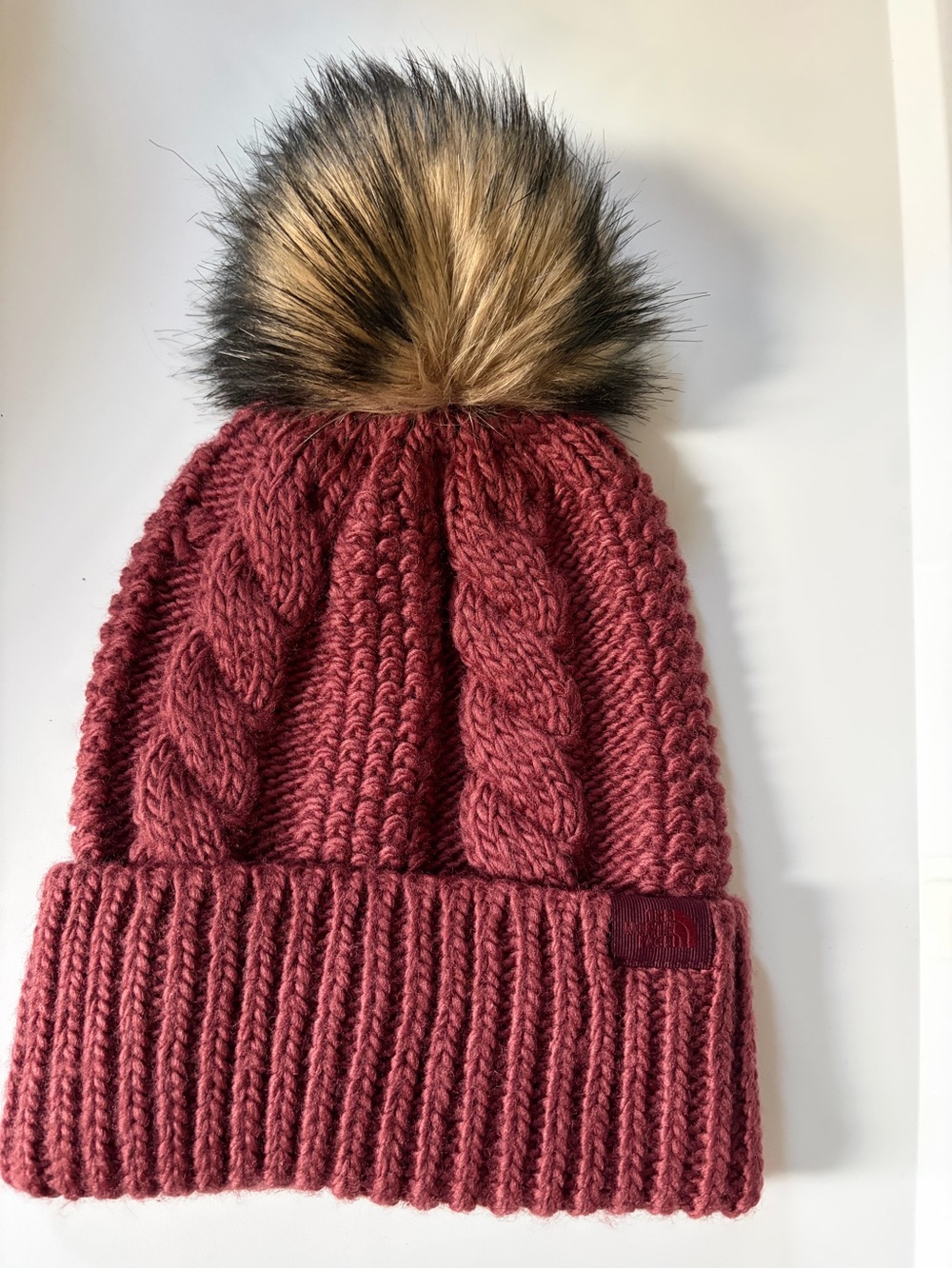 The North Face Cable Knit Pom Beanie - Rosewood Womens Hat